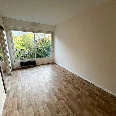 Location Appartement 2 pièces 52m² BRUNOY 91800 - Photo 1