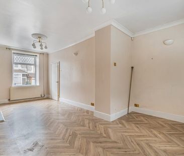 Ely Street, Tonypandy, CF40 1BZ - Photo 2