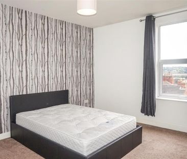 3 bedroom terraced house to rent - Photo 5