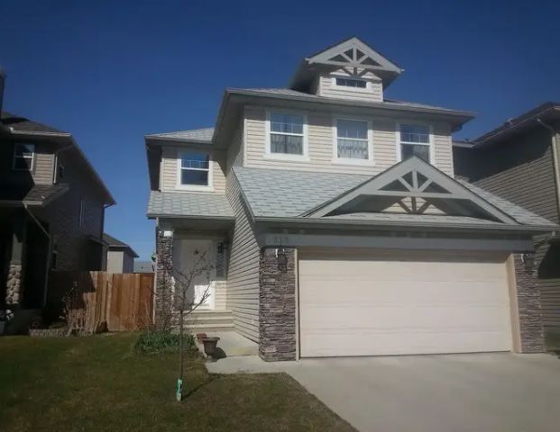 Great 3+1 Bedrooms and 3.5 Bathrooms House in Evergreen | 277 Everridge Dr. SW, Calgary - Photo 1