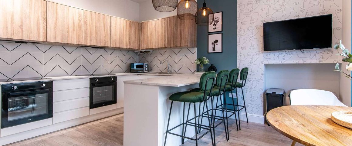 Wilson Patten Street Room Two - Photo 1