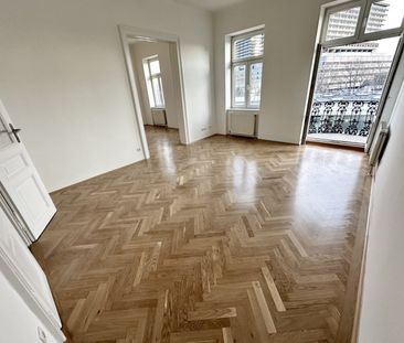ERSTBEZUG NACH SANIERUNG- stylische und helle 2,5 Zimmer Altbauwohn... - Photo 4