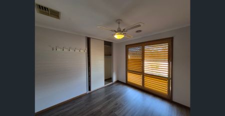 Solid, Warm & Inviting, Family Home - Photo 4