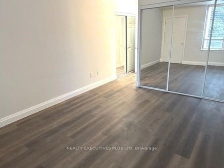 For Lease - 801 Lawrence Avenue Unit# 203, Toronto, Ontario - Photo 2