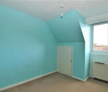 3 bedroom flat to rent - Photo 5