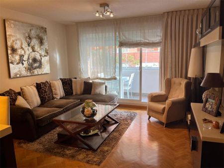 Piso de alquiler en Calle París, 16, Sur - PAU 4 - Photo 3