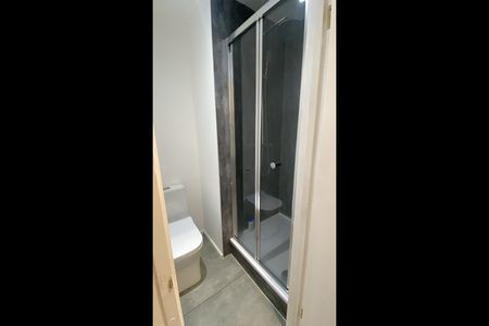 Studio Flat, Manchester Road, E14 - Photo 4