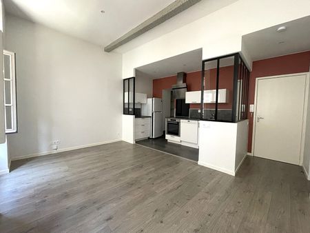 Location Appartement 3 pièces 55m² - Photo 4