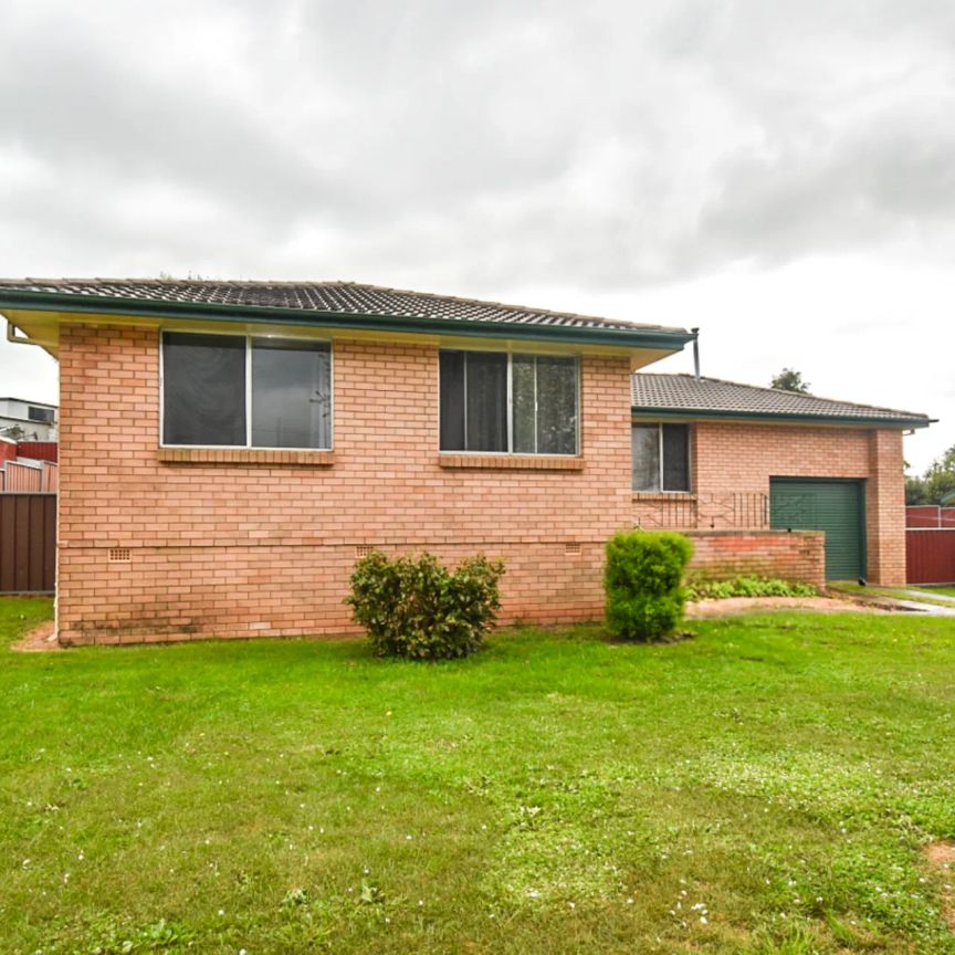 6 Torrens Street, Blayney. - Photo 1