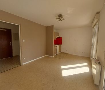 Location Appartement 1 pièce 24m² - Photo 3