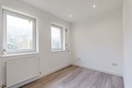 0378L - Easter Drylaw Bank, Edinburgh, EH4 2QN - Photo 2