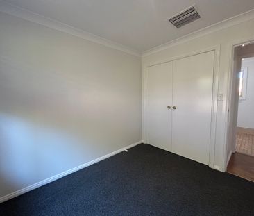 5 Ingrid Place, Dubbo NSW 2830 - House For Rent | Domain - Photo 5