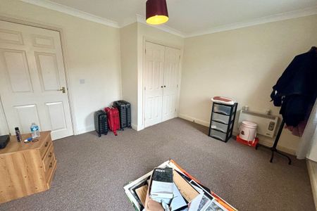 Hazel Covert, THETFORD - Photo 2