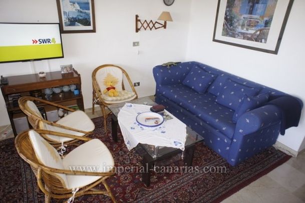 Soleado apartamento con gran Terraza en edificio tranquilo con piscina climatizada - Foto 1