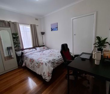 Bentleigh East - Photo 5