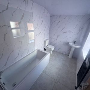 St Georges Road, Preston - Photo 2