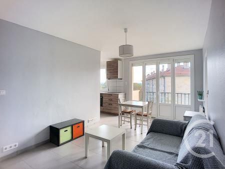 Location Appartement 2 pièces 42m² TROYES 10000 - Photo 2
