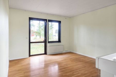 Skuttungeby, Björklinge - Foto 4