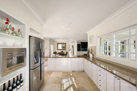 Bayview, 5 Gilwinga Drive - Photo 2