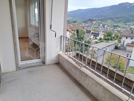 JOLI APPARTEMENT 3 PIECES 2EME ETAGE AVEC BALCON - Photo 4