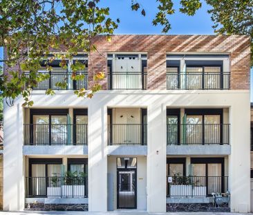 Paddington - Photo 2