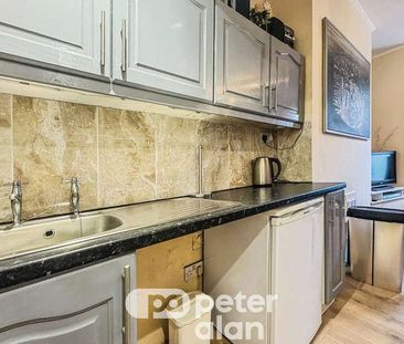 Ferry Road, Grangetown, Cardiff, CF11 - Photo 4