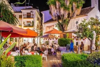 Luxury Villa for rent in Marbella Del Este, Spain