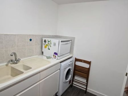 Lewisham, SE12, London - Photo 3