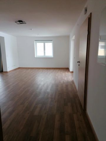 Moderne Wohnung mit Terrasse und Carport in Lebring - 4 Zimmer - Foto 3