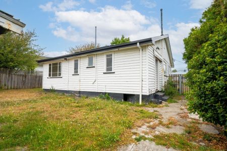 Conveniently Located Home - Ready for Christmas - Photo 2