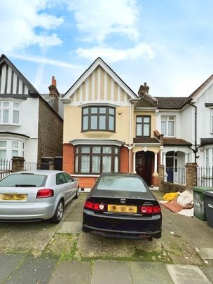 House Share to rent - Bellingham Road, London, SE6 - Photo 1