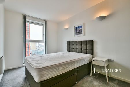 2 bedroom apartment to rent Skyline Central 2, 49 Goulden Street, Manchester, M4 - Photo 3
