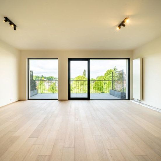 Appartement te huur - Photo 1