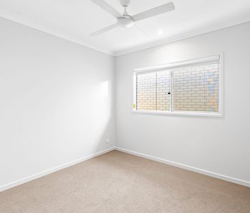 Stunning Home - Media & Split System A/C - Photo 6