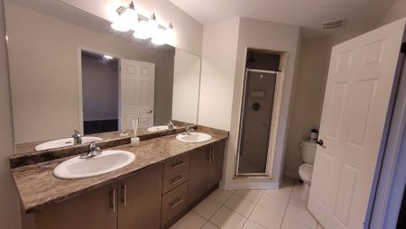 For Lease - 192 Northvale Road, Markham, Ontario - Photo 2