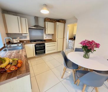 3 bedroom detached house to rent - Photo 5