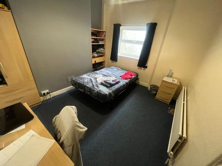 5 bedroom house share to rent - Photo 4