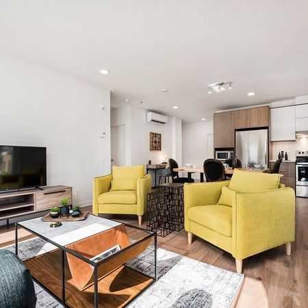 Appartements à 2 chambres (4 1/2) + 1,5 Salles de Bain | Style condo à Brossard - Photo 3