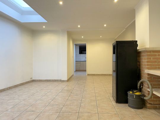 ALLESOMVATTENDE WONING TE HUUR IN KUURNE - Photo 1