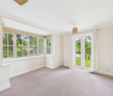1 bedroom Flat in Maidenhead Road, Maidenhead - Photo 1