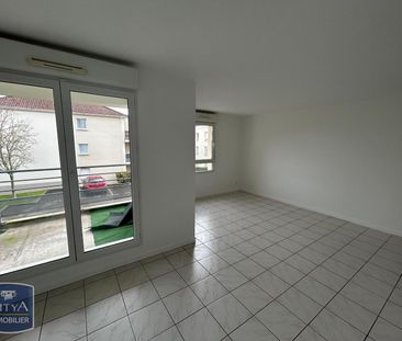 Location Appartement 3 pièces 64m² BEAUVAIS 60000 - Photo 2