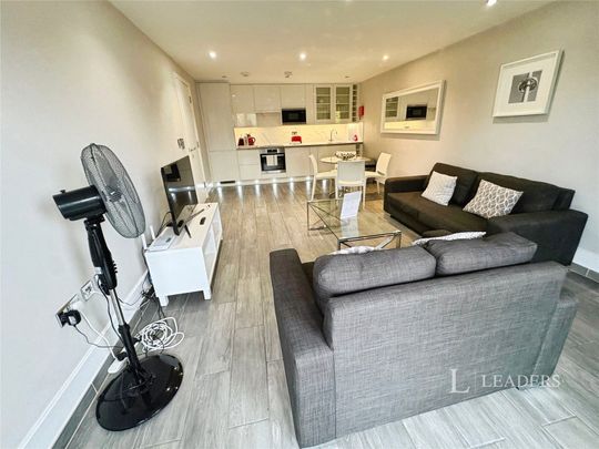 2 bedroom property to rent Denmark Villas, Hove, East Sussex, BN3 - Photo 1
