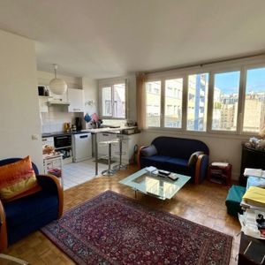 Location Appartement 75.60 m - Photo 2