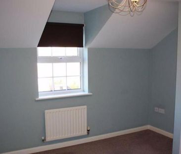 4 bedroom terraced house to rent - Photo 6