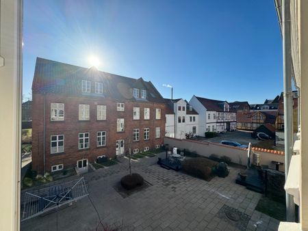 Indbydende 3-værelses lejlighed i Odense C med gårdhave - Foto 5