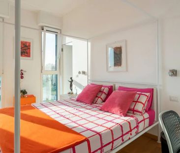 Via Pompeo Mariani, Milan, Lombardy 20128 - Photo 5