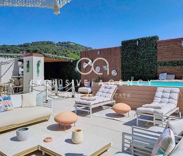 Location meublée à l'année - Toit terrasse de 108m² rénové par arch... - Photo 1