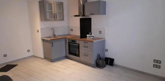 Appartement à louer 2 pièces 40m² - Photo 2