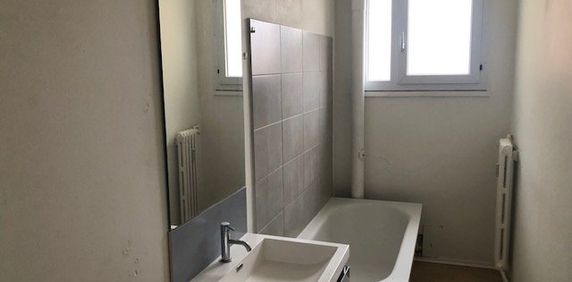 Location Appartement 3 pièces 59m² - Photo 2