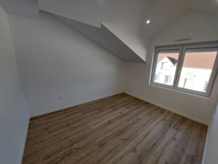 Apartment - Photo 3
